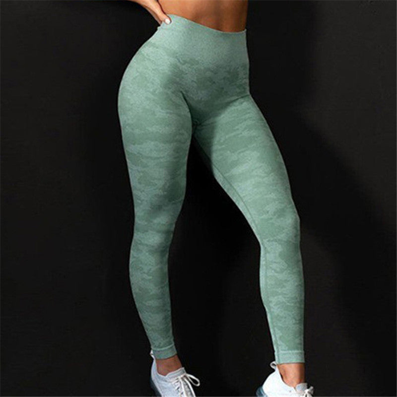 Seamless yoga pants